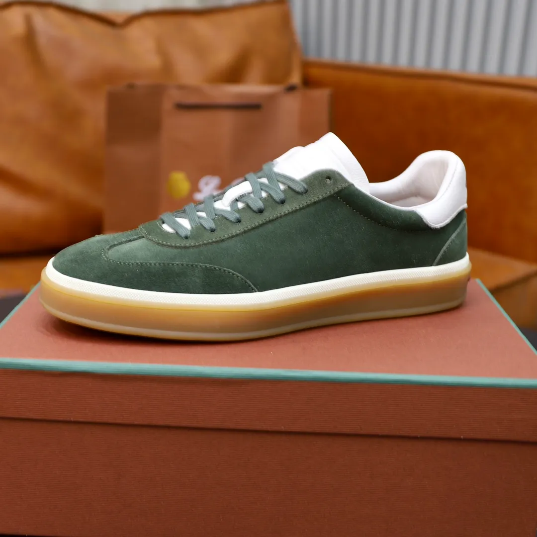 Men's Men's Shoes💰540💰••New Products•• LoroPian*_Noyo-Pianya New men's casual moral training sneakers, LP lace-up casual shoes!  Made of original imported soft cowhide and suede fabric, it highlights the sporty style. The heel is decorated with logo embossing and the original molding. The raw rubber translucent sole combined with the color welt adds a sense of modernity to the shoe. The shoe is overall refreshing and easy to match with style. It has a full cowhide lining for the feet. The original box packaging at the counter comes with wooden balls and a dust bag! Size: 38-44 (.45 customized)
